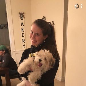 Meet your Posher, Julia
